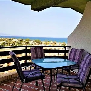  Apartamento Urbanización, 2 Dormitorios, Gran Terraza Con Vista Al Mar, Wi-fi, Parking Y Piscina